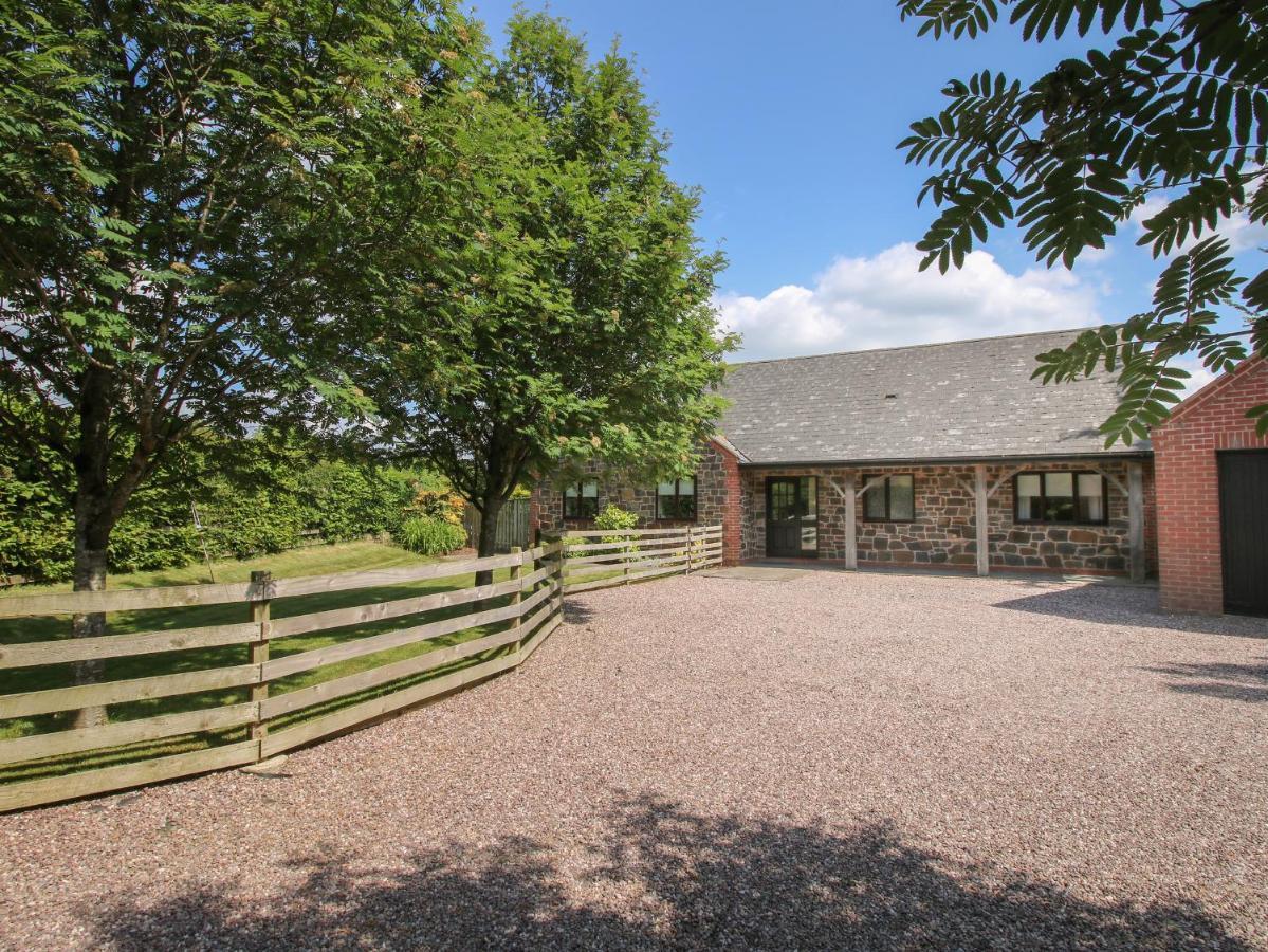 The Marshes Welshpool Exterior foto